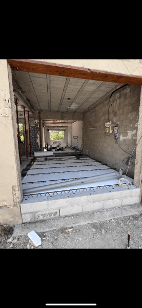 Création d'un plancher UP19 pour isolation à Châteauneuf-les-Martigues